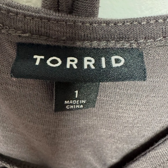 2/$20  Torrid Babydoll Feather Soft Embroidered Club Tank Tie Back Grey - Picture 3 of 9